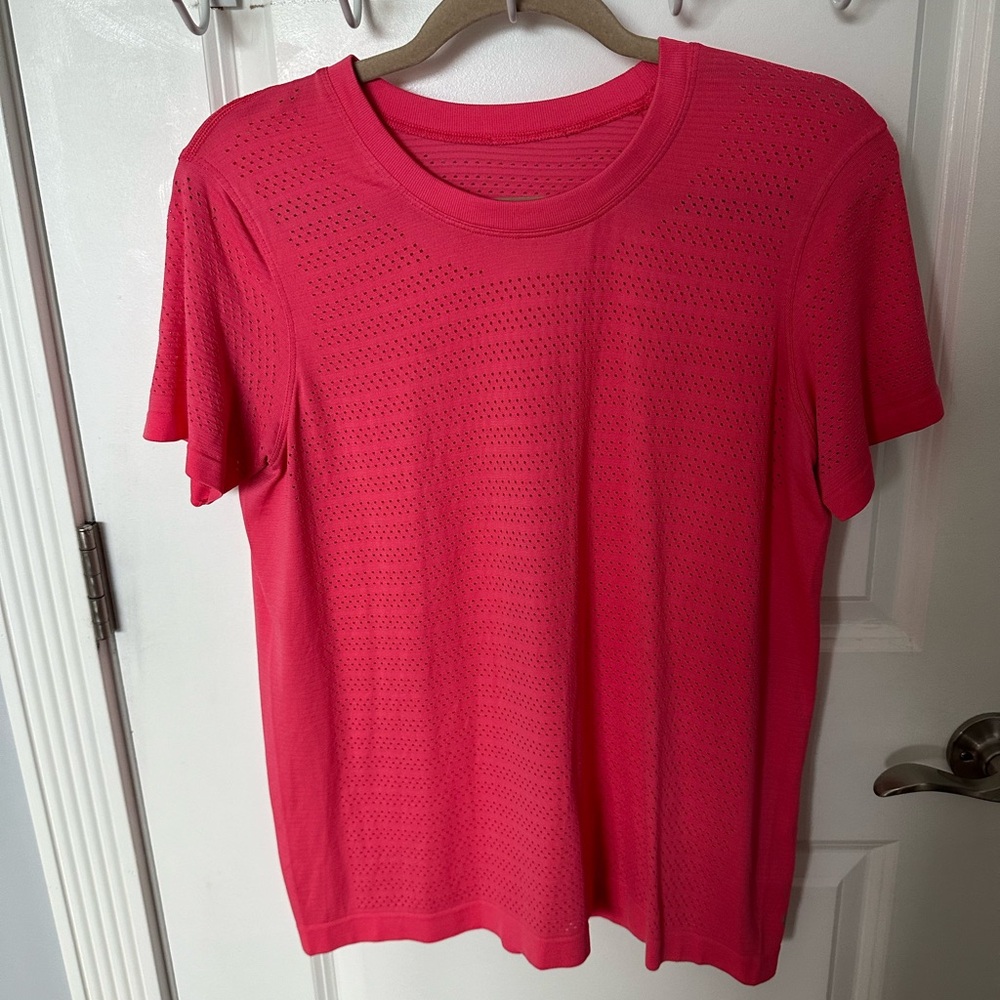 *EUC Sz 10*Lululemon Mesh Tee